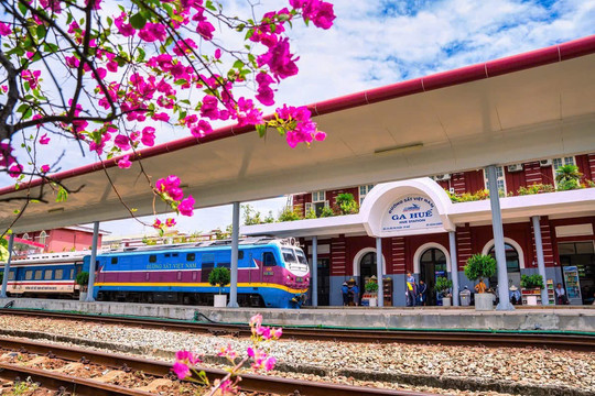 Tàu du lịch Huế - Phong Nha chính thức khởi hành từ ngày 28/8
