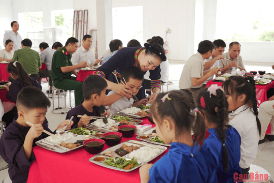 Cao Bằng vận hành thử nghiệm Trường Phổ thông nội trú Tiểu học và THCS Trà Lĩnh