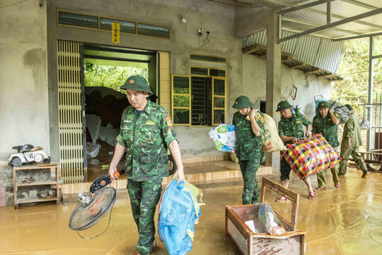 Mưa lũ ở Lào Cai khiến 2 người mất tích