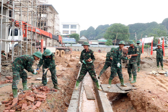 Những "đội quân đặc biệt" dựng trường giữa núi rừng Nghệ An