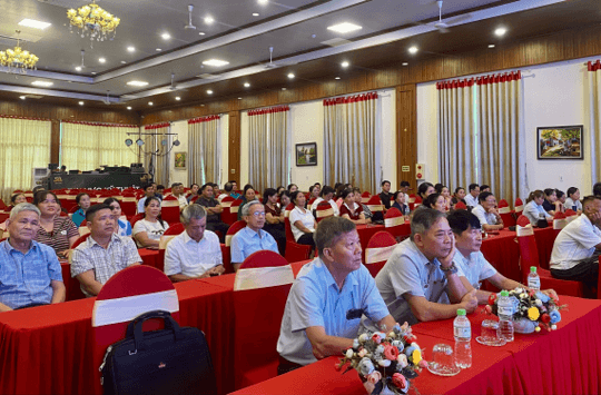 Phát huy vai trò Người có uy tín, chức sắc, chức việc tôn giáo trong công tác phổ biến, giáo dục pháp luật