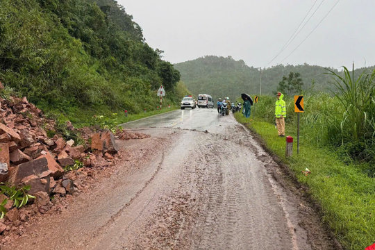 Lũ rút, vùng cao Quảng Ninh khẩn trương khắc phục hậu quả bão số 4