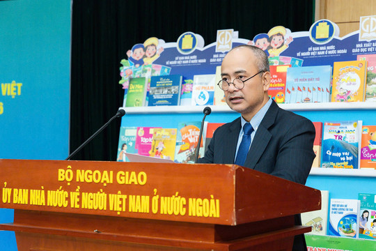 Những nhịp cầu kết nối thế hệ trẻ người Việt Nam ở nước ngoài với quê hương