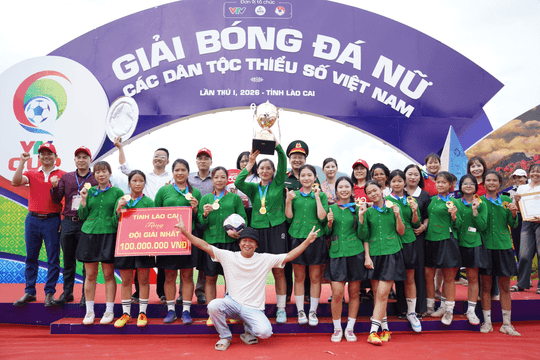 Lục Yên đăng quang Giải Bóng đá nữ các DTTS Việt Nam lần thứ I