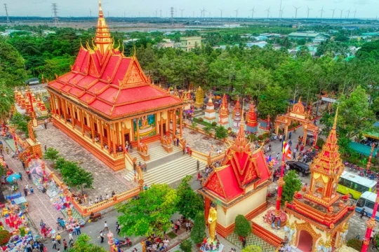 Cà Mau: Hơn 25.300 lượt khách đến các khu, điểm du lịch tâm linh dịp Quốc khánh