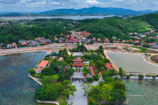 Tháng 8 tiệc Cha, về Kiếp Bạc nghe vọng hào khí Đông A