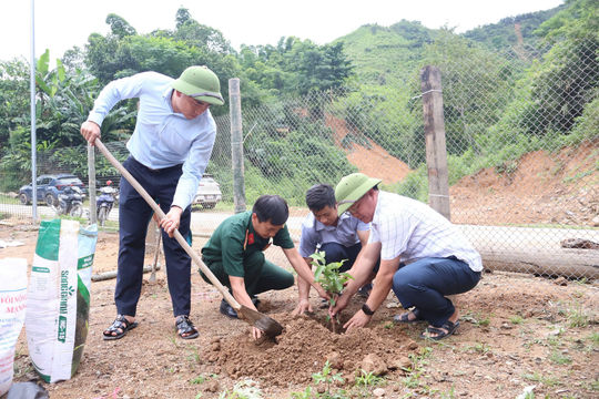 Dân vận khéo đánh thức nội lực vùng biên