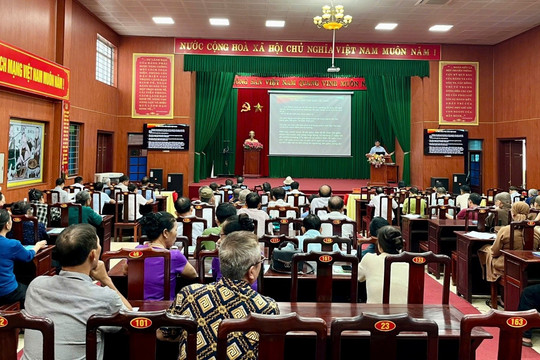 Bảo đảm cho hoạt động tôn giáo, tín ngưỡng đúng pháp luật và đồng hành với dân tộc