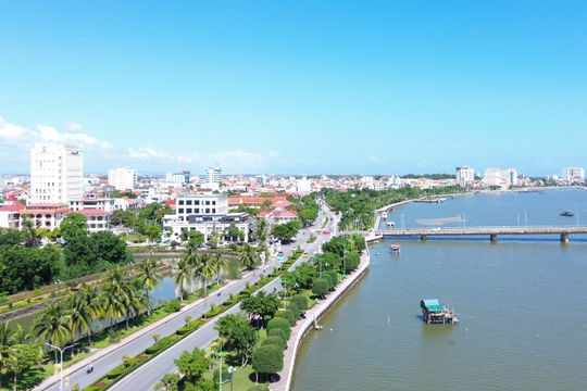 Hai tuyến đường ven biển hơn 5.200 tỷ đồng dần thành hình ở Quảng Trị