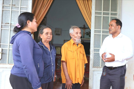 "Chìa khóa" hóa giải bất ổn nơi buôn làng