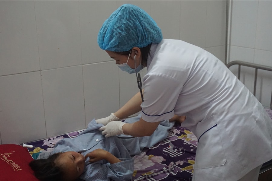 Lào Cai: Tăng cường điều trị, phòng bệnh sởi giảm thiểu số ca biến chứng nặng