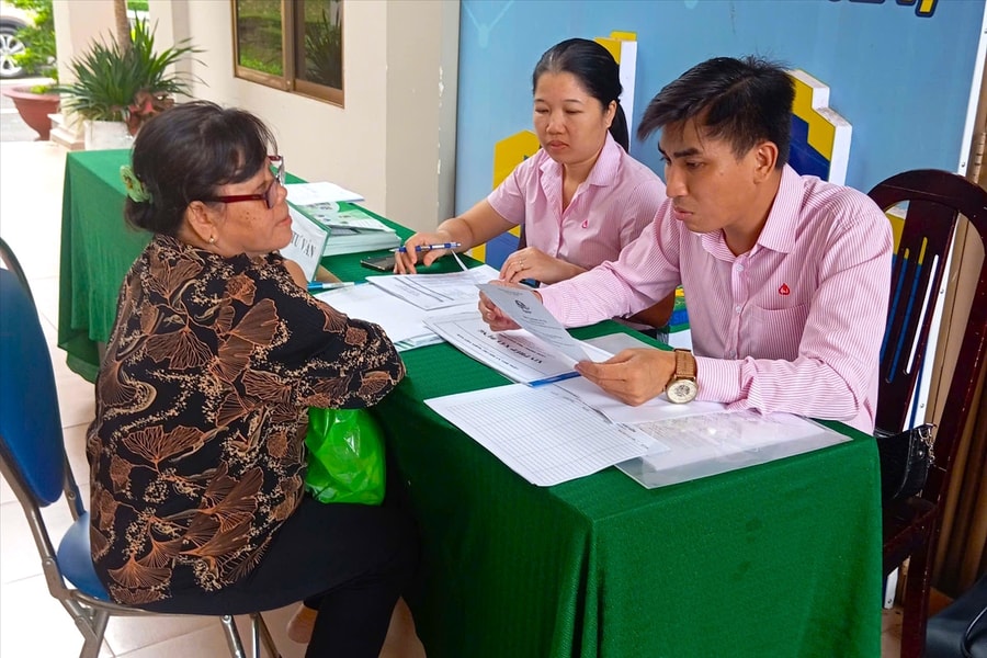 Chi nhánh Ngân hàng Chính sách Xã hội Đồng Nai với việc hỗ trợ khách hàng vay vốn chương trình nhà ở xã hội