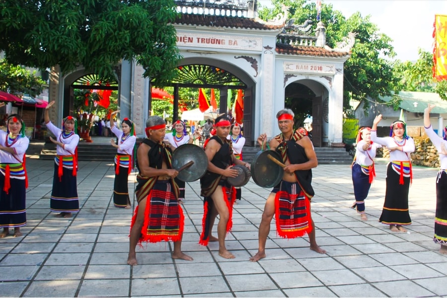 Công nhận Tết ngã rạ và múa cà đáo của người Co Quảng Ngãi là Di sản văn hóa phi vật thể quốc gia
