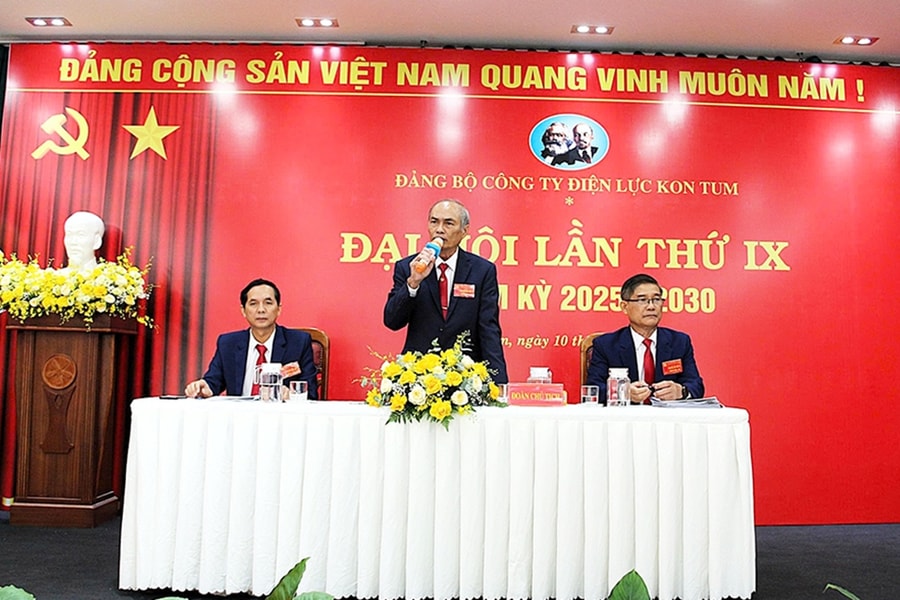 Đại hội Đảng bộ Công ty Điện lực Kon Tum khóa IX