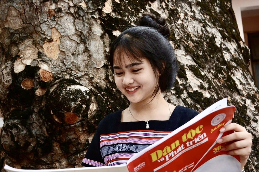 Viết báo đồng hành cùng đồng bào DTTS bảo tồn văn hóa, phát triển du lịch
