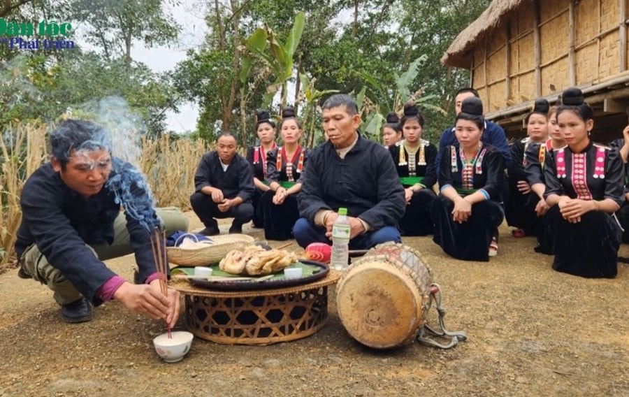 Lễ hội Pang Phoóng của dân tộc Kháng