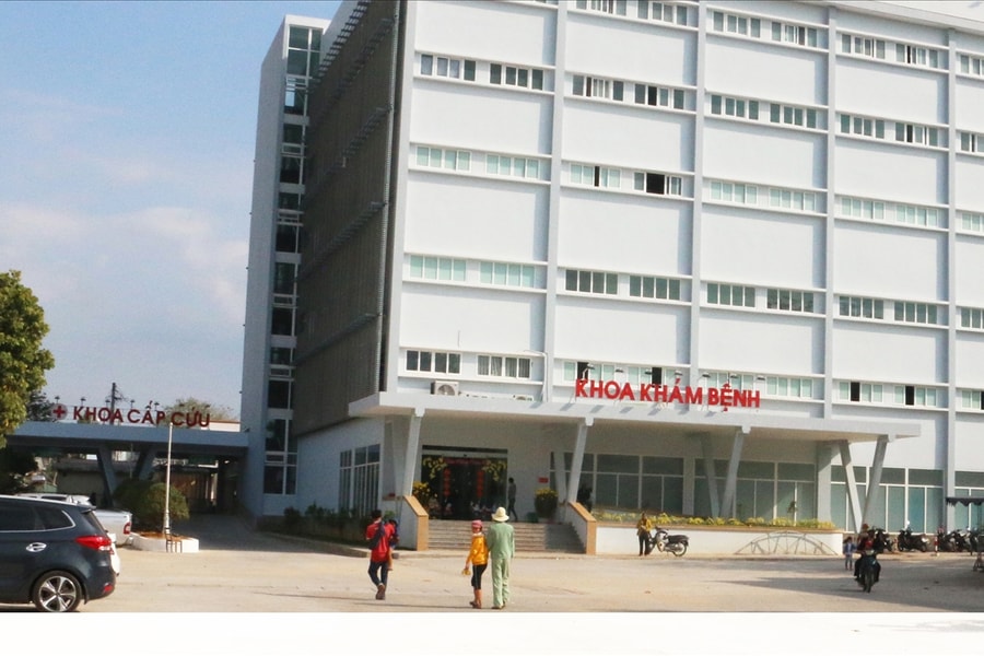Quảng Ngãi: Hóc hạt nhãn, bé gái 2 tuổi tử vong