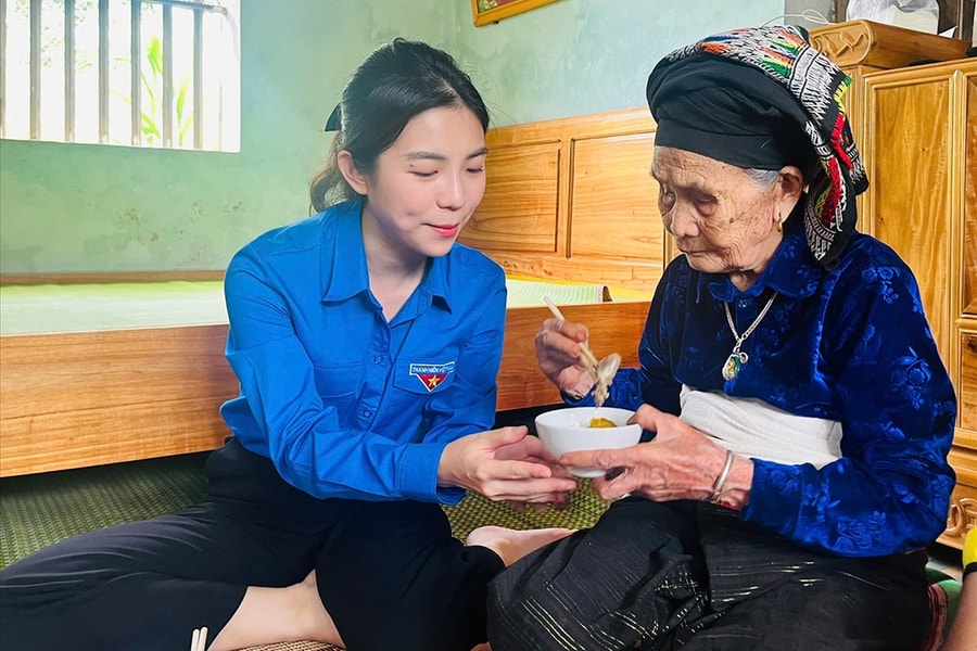 Tuổi trẻ Thanh Hóa thể hiện tri ân
