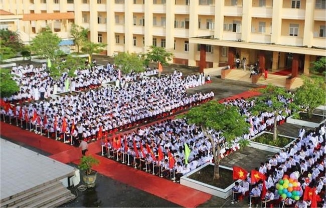 Không kiểm tra chất lượng, xếp lớp chọn đầu năm học để tránh tạo áp lực cho học sinh