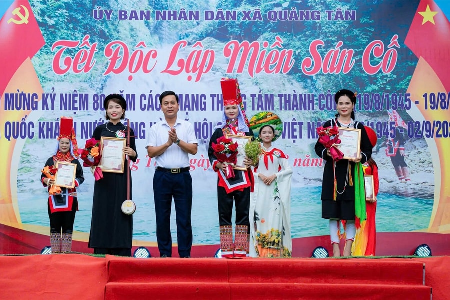 Khám phá nét văn hóa trong “Tết Độc lập Miền Sán Cố”