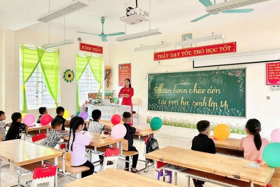 Quảng Ninh: Thiếu hàng nghìn giáo viên trước thềm năm học mới, tân cử nhân sư phạm lên đường về các trường vùng cao