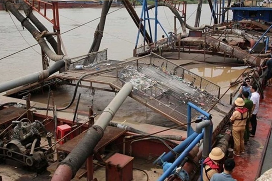 Ninh Bình: Phạt hơn 170 triệu đồng đối tượng khai thác cát trái phép