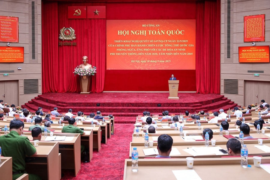 Phòng ngừa, ứng phó tổng thể, hiệu quả với các đe dọa an ninh phi truyền thống