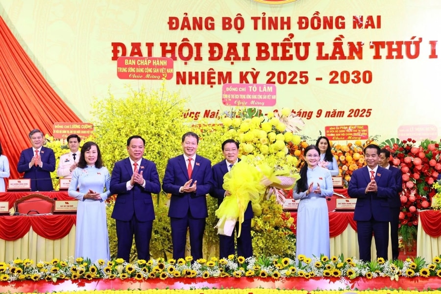 Ông Vũ Hồng Văn tiếp tục giữ chức Bí thư Tỉnh ủy Đồng Nai