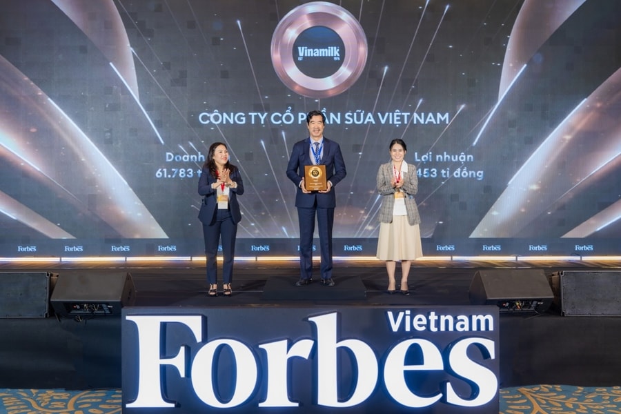 Top 1 trong 25 thương hiệu dẫn đầu 2025 của Forbers Việt Nam gọi tên Vinamilk