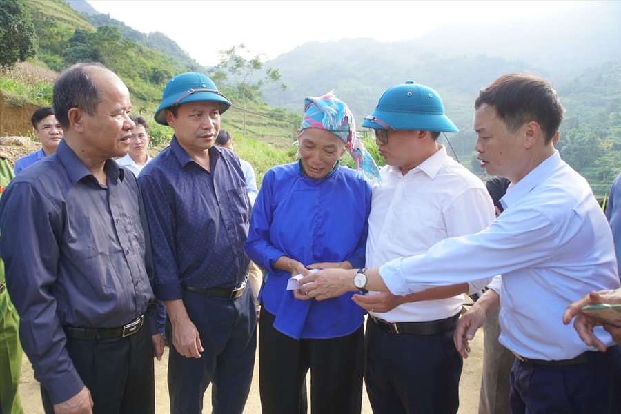 3 người thương vong khi tháo dỡ nhà ở Sín Chéng