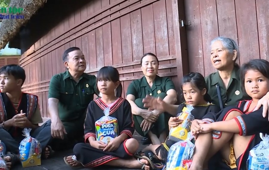 Rơ Châm H’Yéo: Cánh chim Chơ rao mang bình yên cho buôn làng