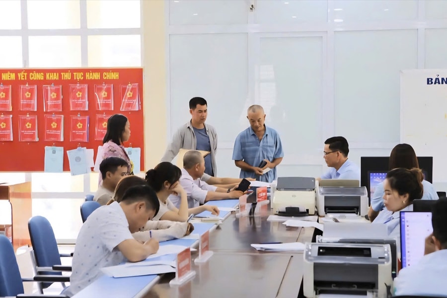 Quảng Ninh: Chính sách "giữ chân" cán bộ vùng DTTS khi thực hiện chính quyền 2 cấp