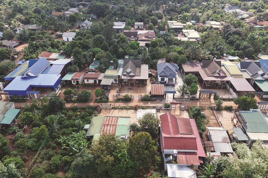 Buôn tỷ phú trên miền đất đỏ