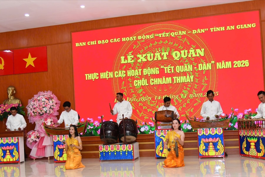 Phát huy quyền thụ hưởng văn hóa của đồng bào Khmer qua chương trình “Tết Quân – Dân” ở Hòn Đất