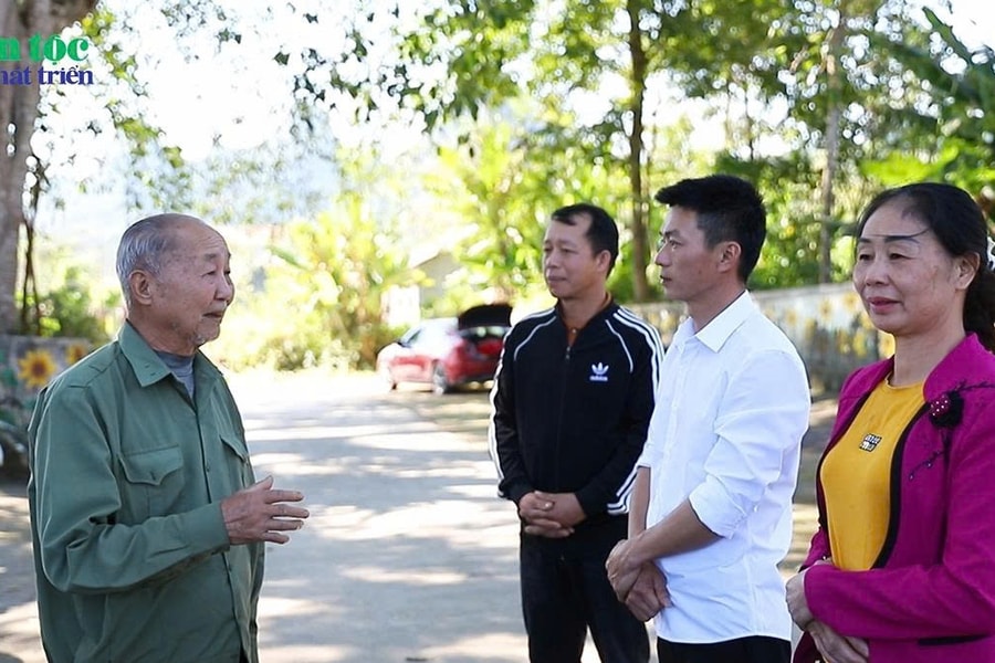 Người có uy tín - “trụ cột” vững chắc của đồng bào DTTS ở Bằng Mạc
