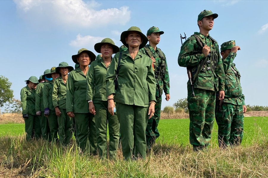 "Lá chắn mềm" nơi tuyến đầu Tổ quốc