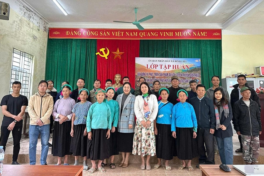 Khai thác bản sắc Sán Chỉ để phát triển du lịch cộng đồng ở Bình Liêu