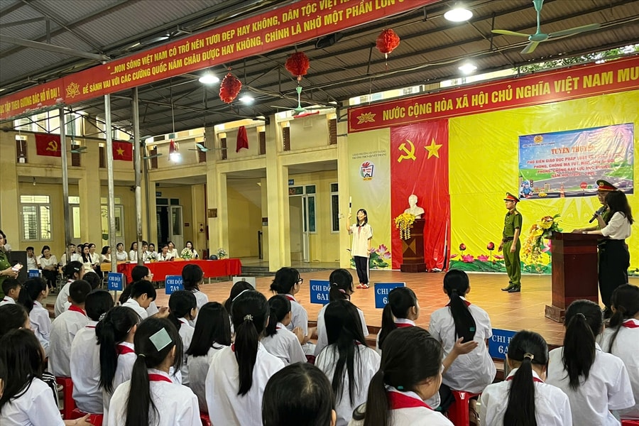 Thái Nguyên: Đồng bộ giải pháp bảo đảm an toàn giao thông cho học sinh
