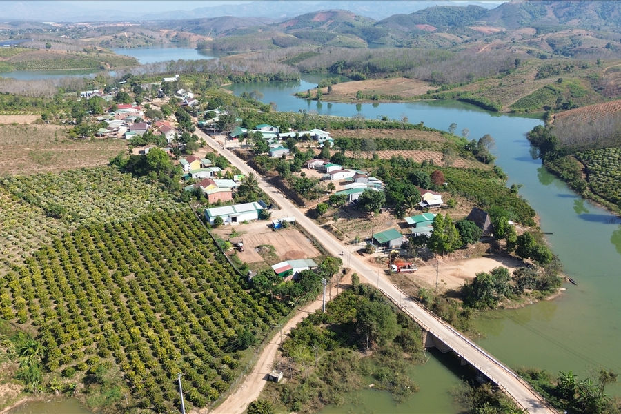 Nhịp sống mới bên dòng sông Pô Kô
