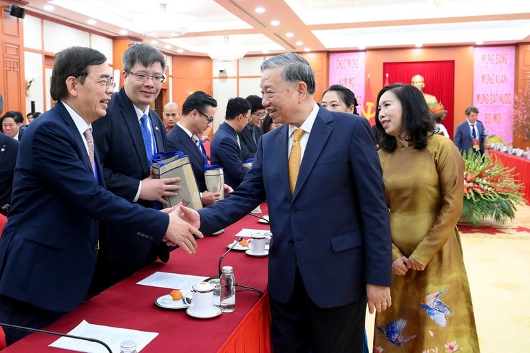 Tổng Bí thư Tô Lâm gặp mặt đoàn kiều bào tiêu biểu