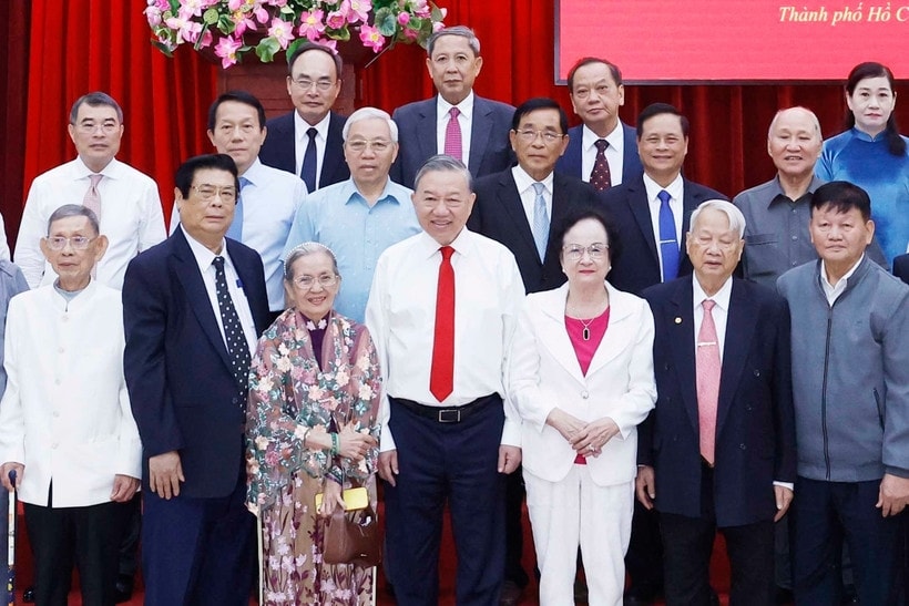 Tổng Bí thư Tô Lâm gặp mặt các đồng chí nguyên Ủy viên Trung ương Đảng khu vực phía Nam