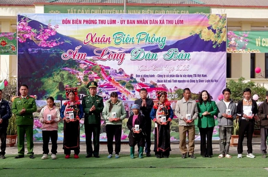 Điểm tựa của đồng bào trên miền biên giới