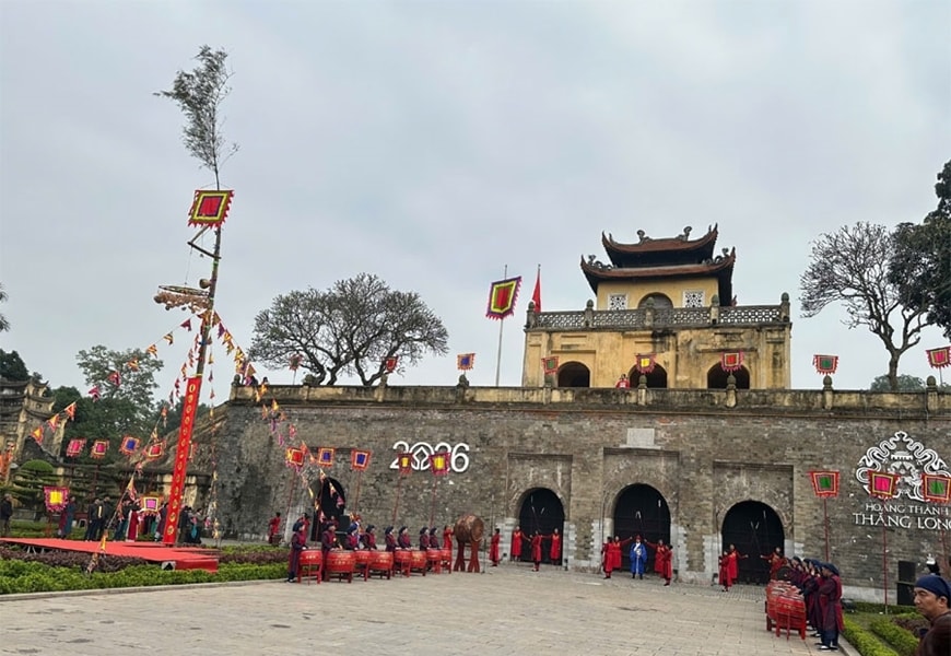 Tái hiện nghi thức cung đình trong Lễ dâng hương khai Xuân tại Hoàng thành Thăng Long