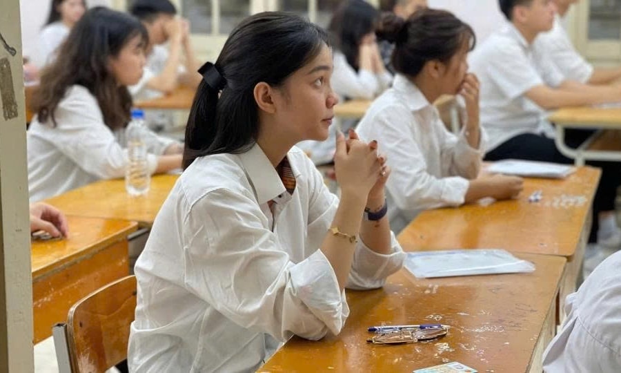 25/34 địa phương công bố môn thi thứ ba lớp 10 năm 2026