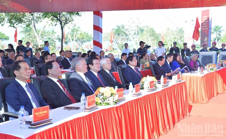 Thủ tướng Phạm Minh Chính dự Lễ kỷ niệm 120 năm Ngày sinh Thủ tướng Phạm Văn Đồng