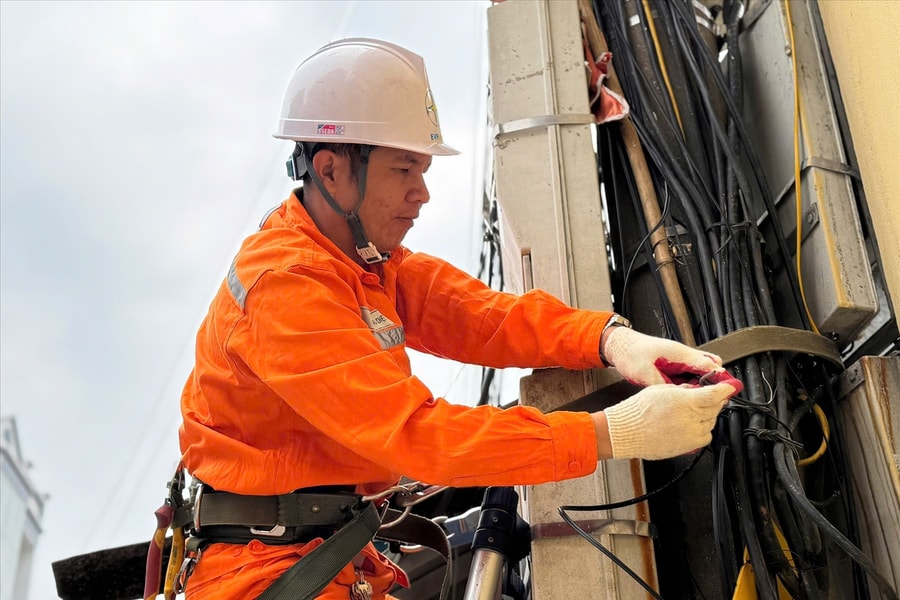 EVNNPC: Bảo đảm cấp điện an toàn, ổn định cho khách hàng và sự kiện bầu cử của đất nước
