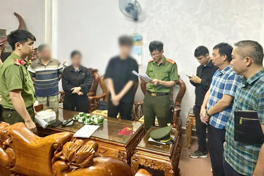 Triệt phá đường dây phát tán mã độc toàn cầu do nam sinh lớp 12 cầm đầu