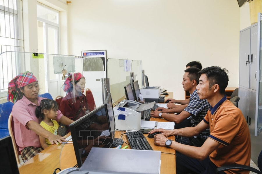 Bảo đảm cơ cấu hợp lý đội ngũ cán bộ người dân tộc thiểu số trong cơ quan nhà nước