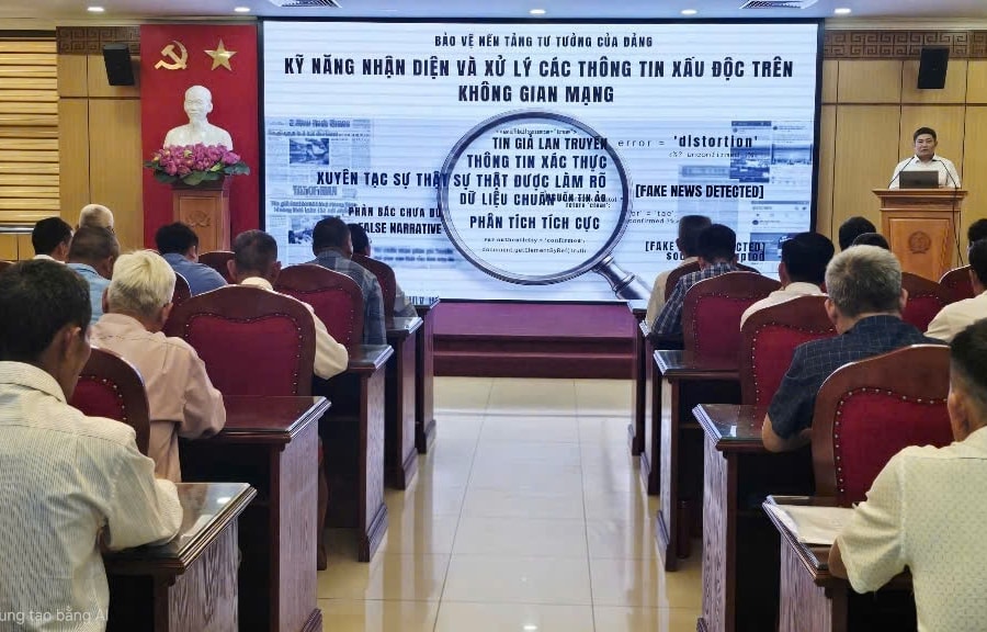 Xây dựng “hệ miễn dịch” thông tin xấu độc trên không gian mạng: "Lá chắn thép" từ cộng đồng và sức mạnh của Người có uy tín (Bài 2)