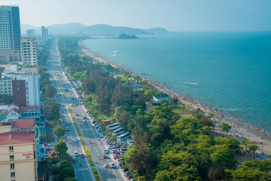 Hiện thực giấc mơ du lịch bốn mùa ở biển Cửa Lò: Cơ hội lớn, thách thức không nhỏ (Bài 1)